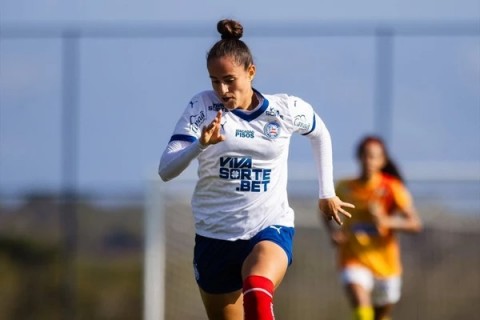 Jogadora do Bahia projeta decisão de título no Campeonato Baiano: 'Clássico é quem se entrega mais'