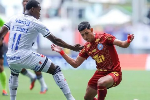 Bahia vence Vasco em jogo marcado por expulsões  .