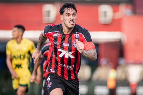 Com Barradão lotado, Vitória supera Mirassol e volta a sair da zona de rebaixamento